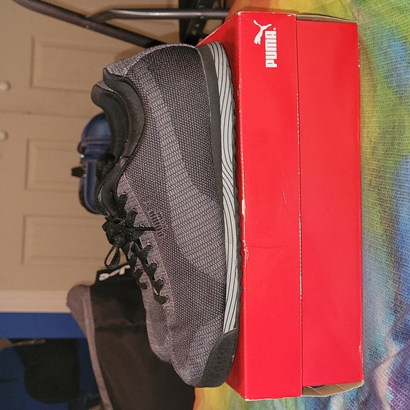 Men's Puma Roma Shoes - Picture 4 of 9